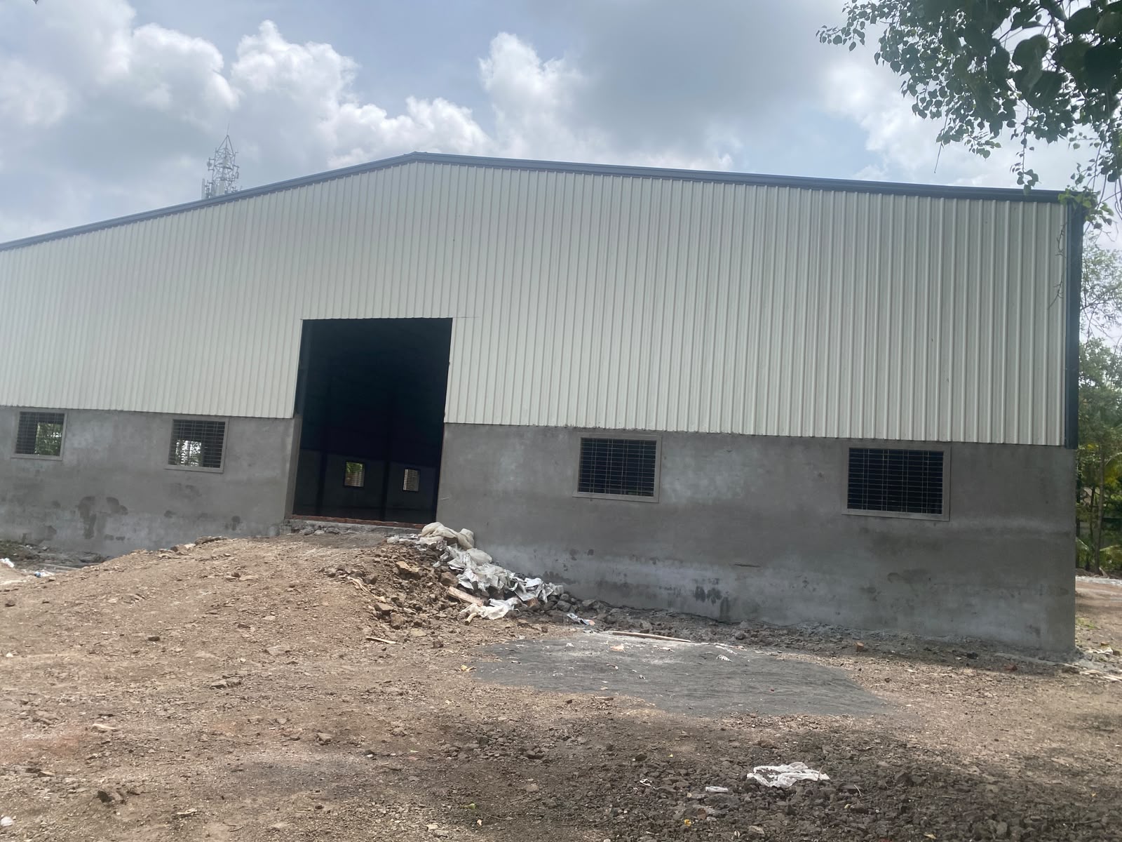 Industrial Plot with 11,000 Sq.Ft. Warehouse for Sale in MIDC Ahilyanagar – sell in MIDC, Ahilyanagar, Maharashtra